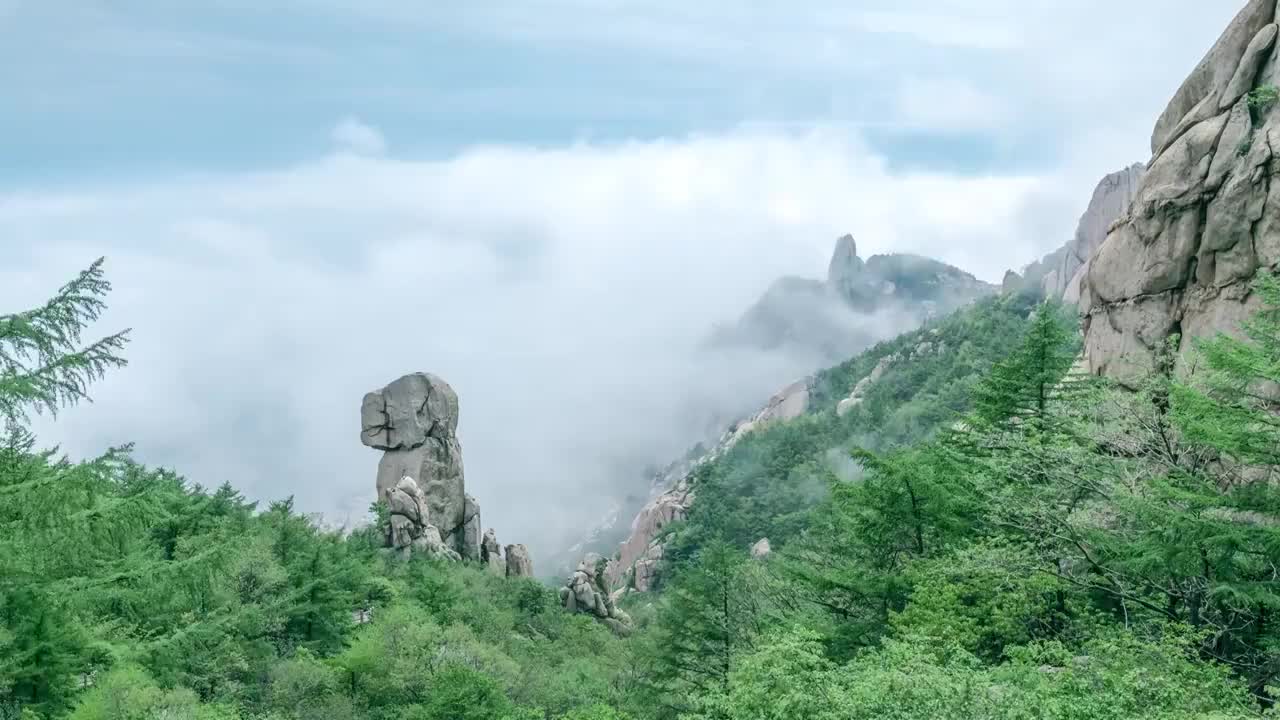 青岛崂山风景区自然碑景点云海视频素材