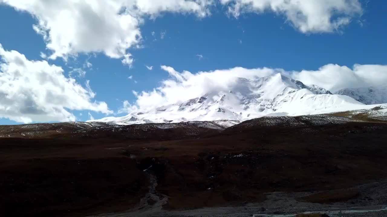 阿里玛卿雪山视频素材