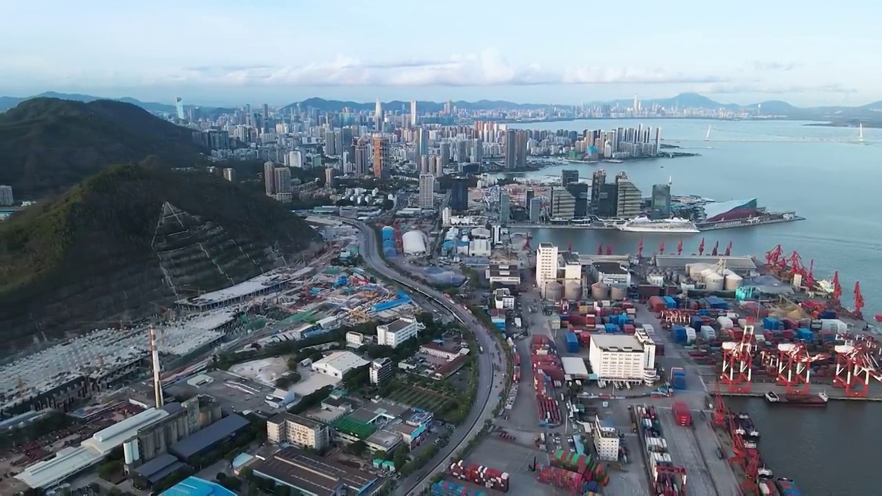 深圳南山蛇口全景航拍视频素材画面1