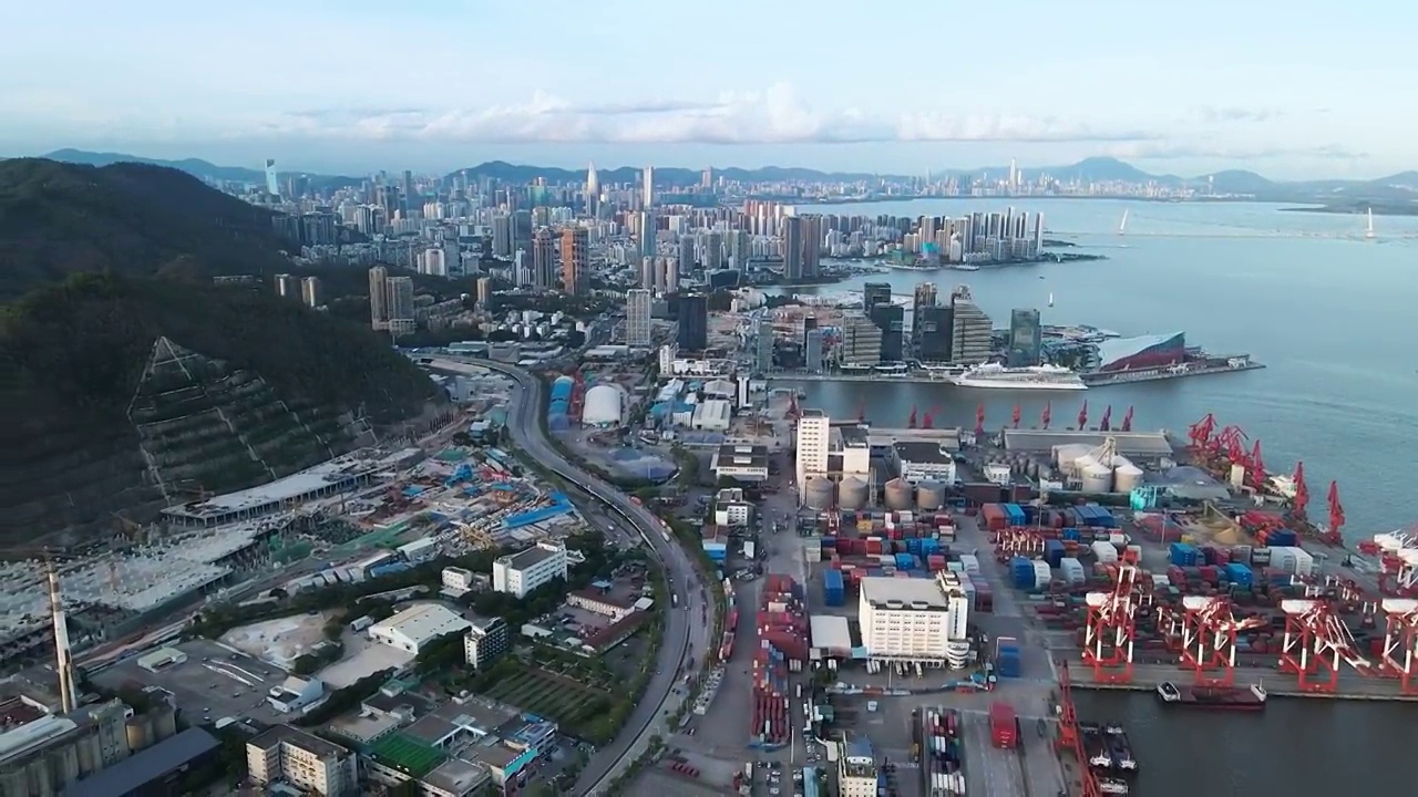 深圳南山蛇口全景航拍视频素材画面2