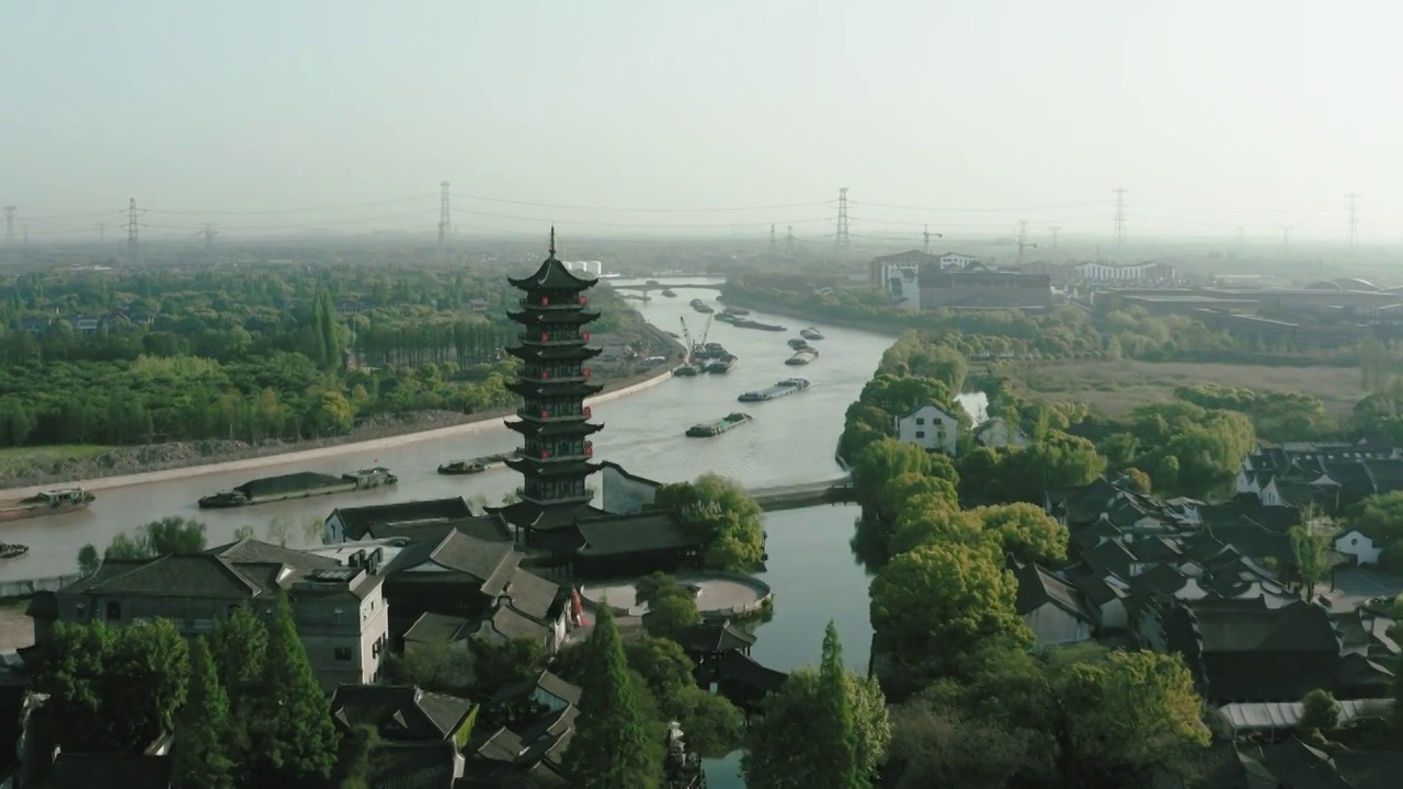 航拍京杭大运河和乌镇水乡风光视频素材