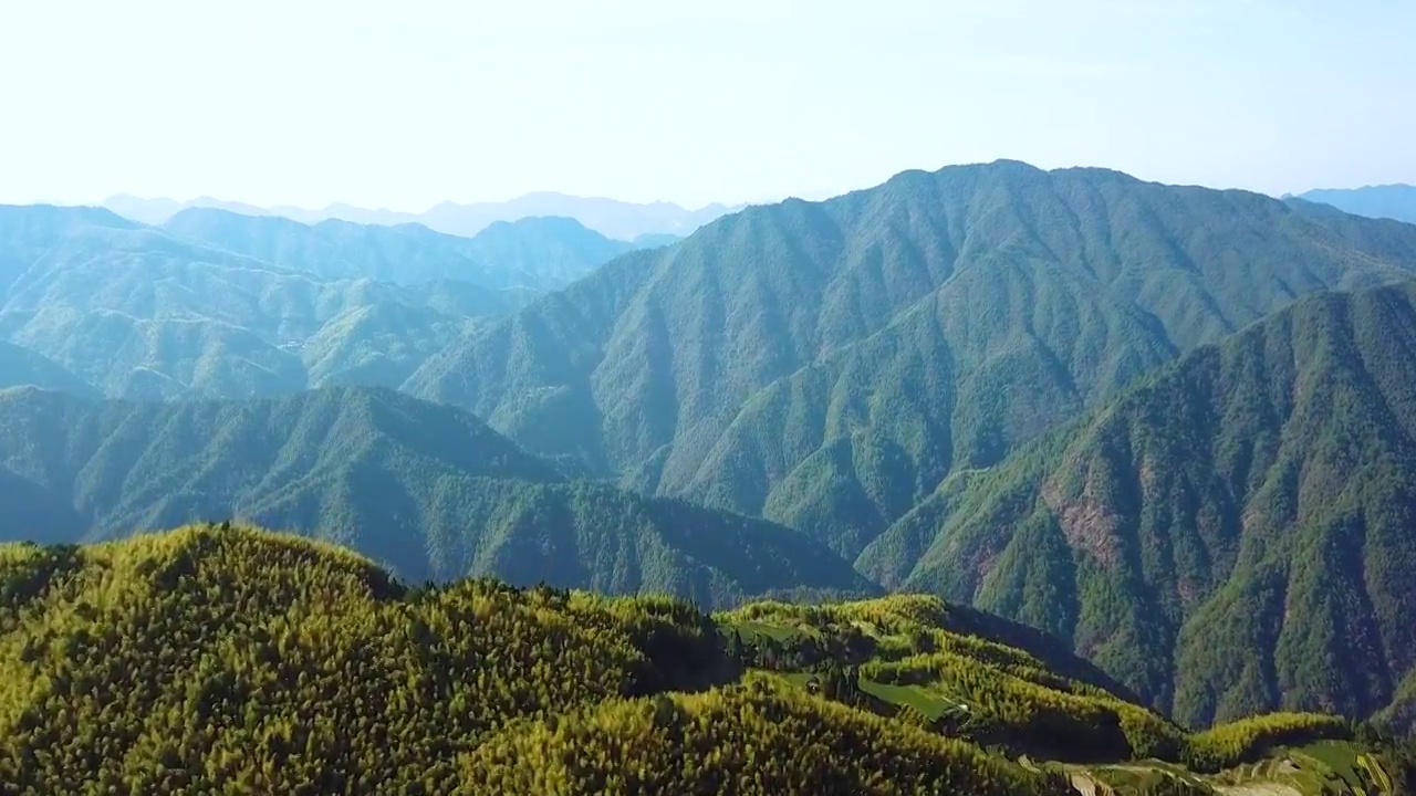 浙南山区大山飞越视频素材