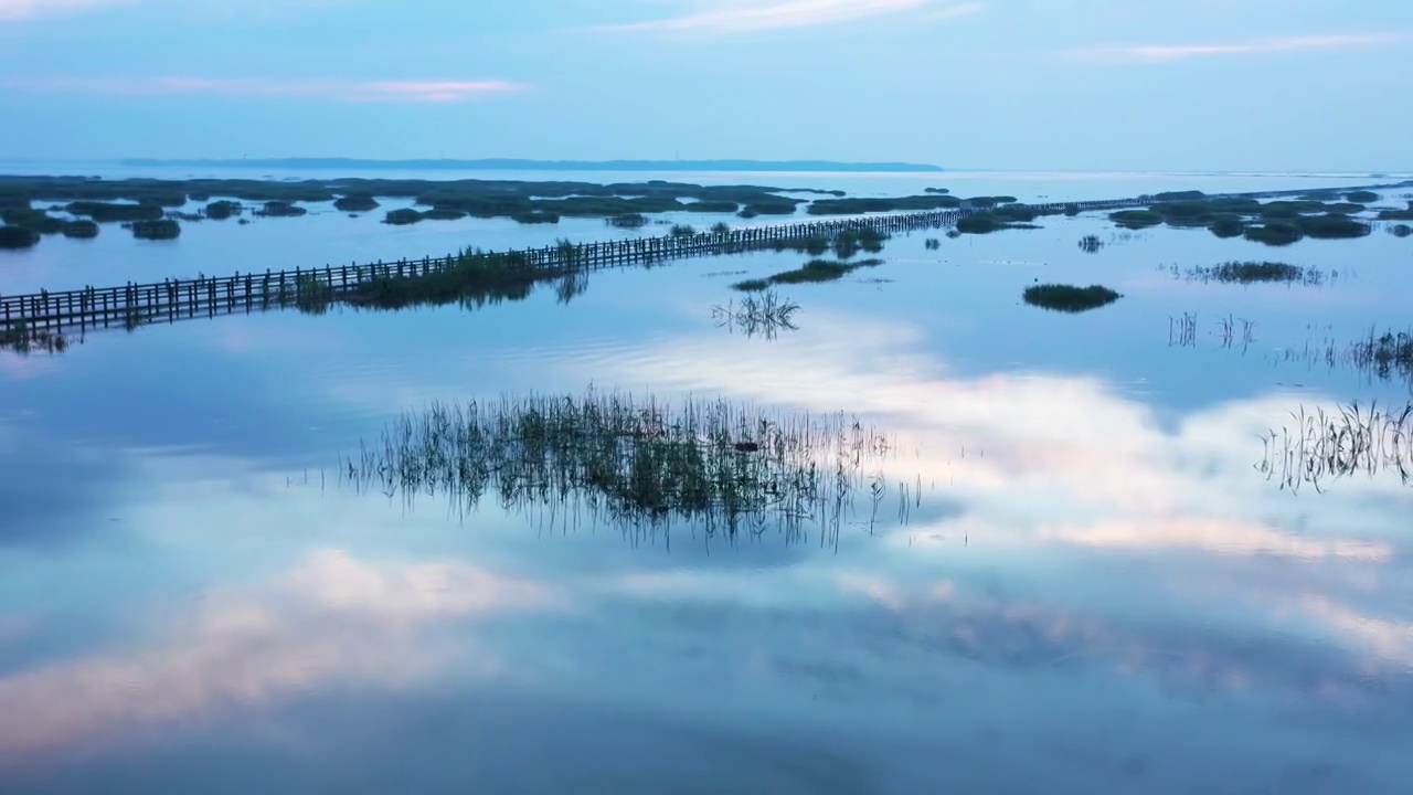 鄱阳湖水上公路视频素材