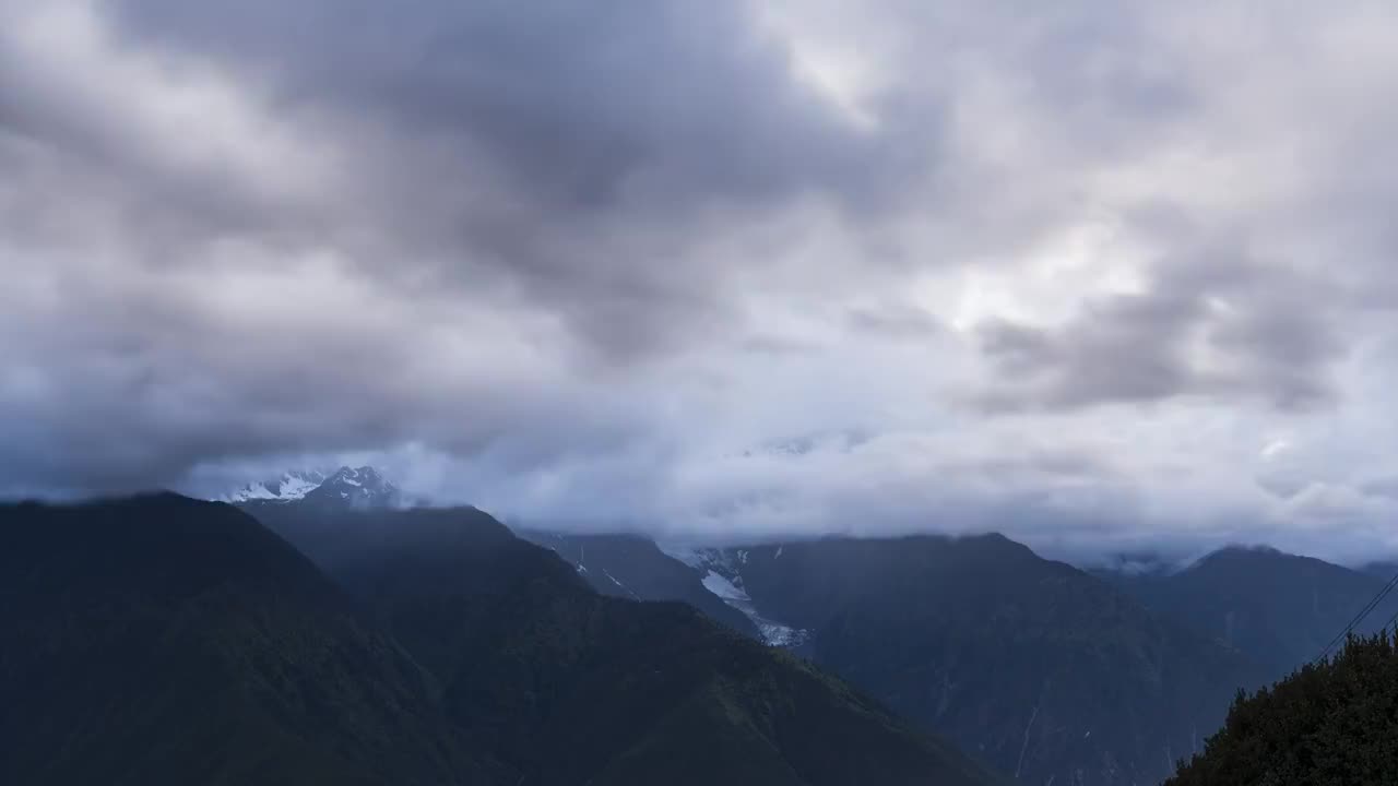 飞来寺梅里雪山日落视频素材