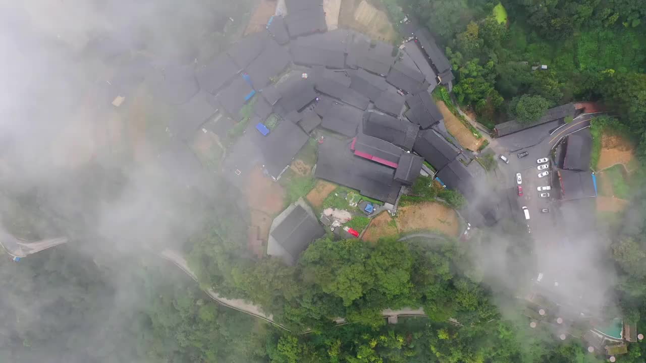 烟雨十八洞村（三）视频素材