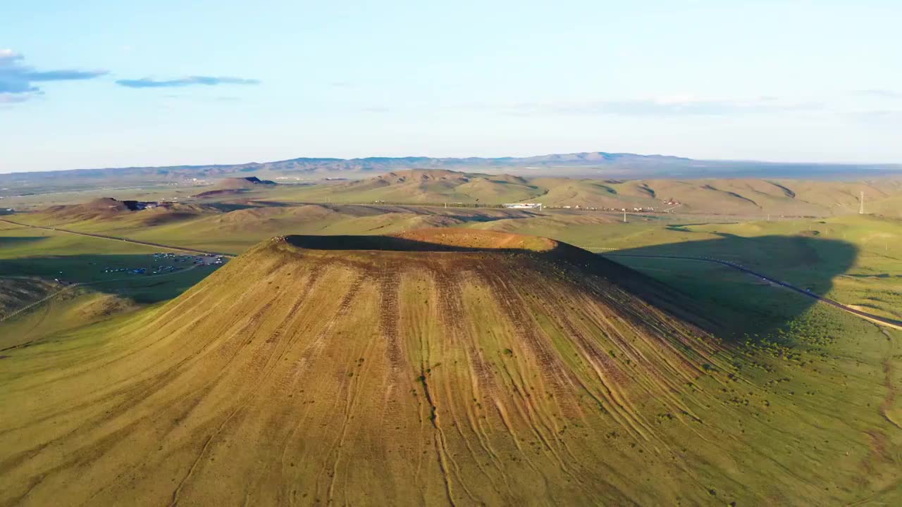 内蒙古乌兰察布乌兰哈达火山群航拍视频素材