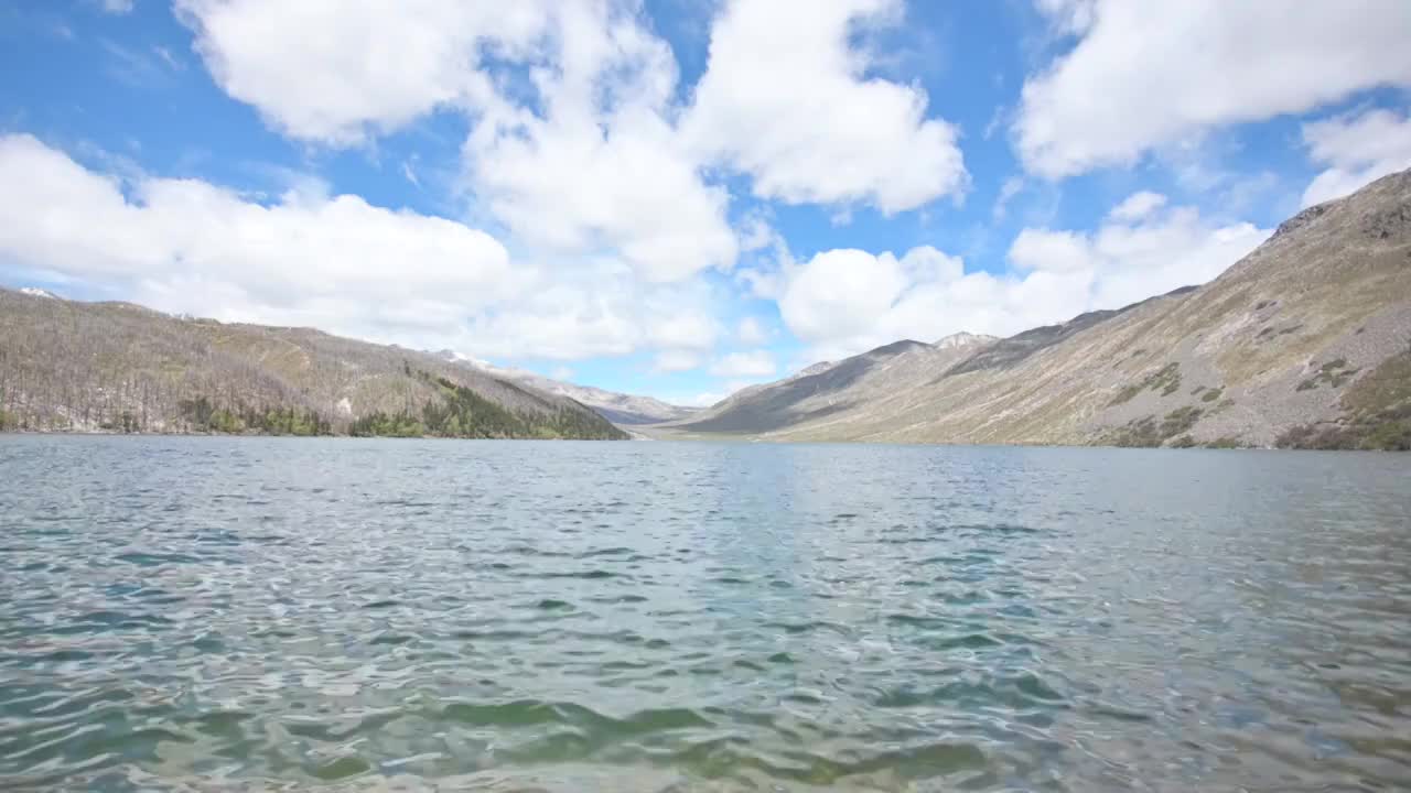 康定市木格措风景区湖面视频素材