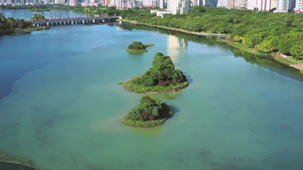 广西壮族自治区南宁市邕江南湖航拍风光视频素材