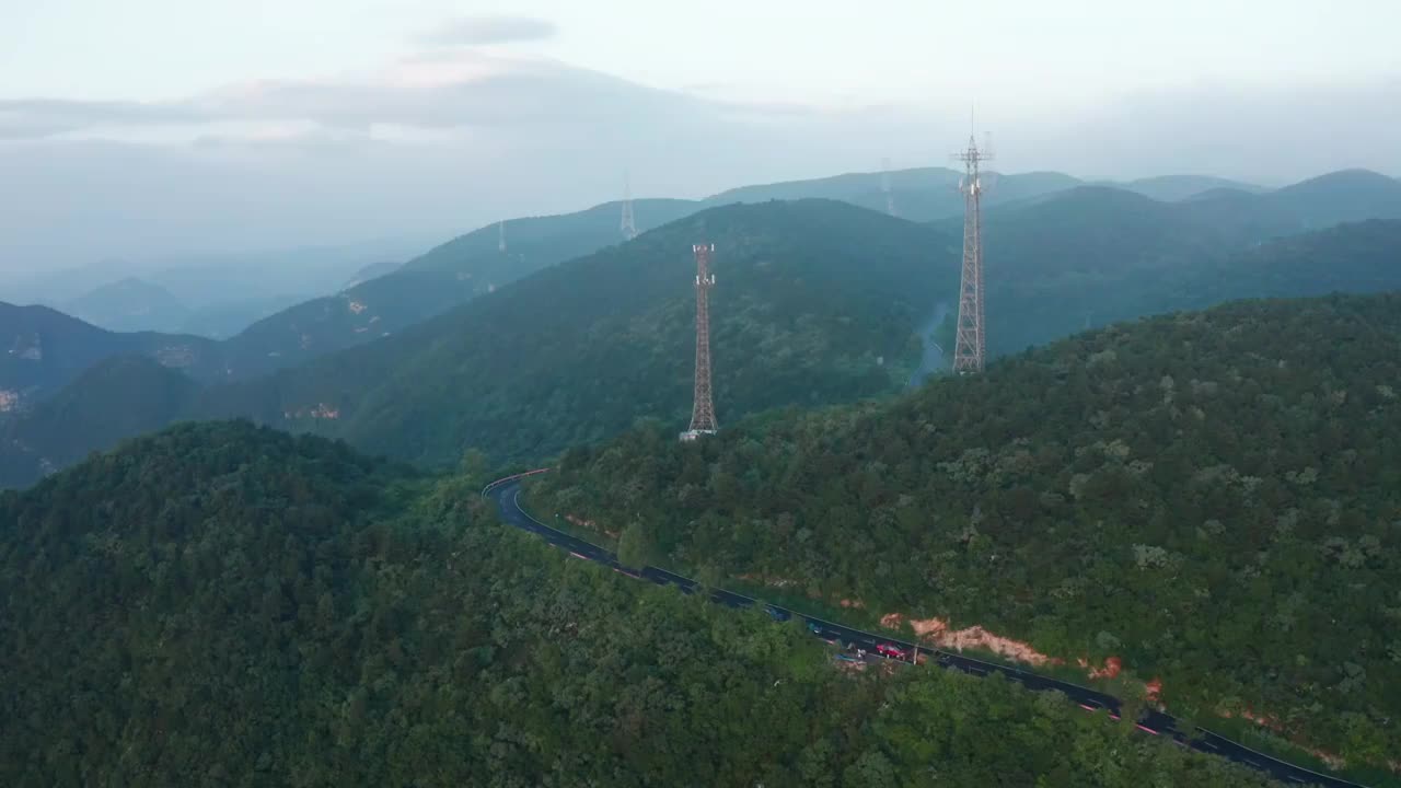 亚洲中国河南省中原夏季太行山云海视频素材