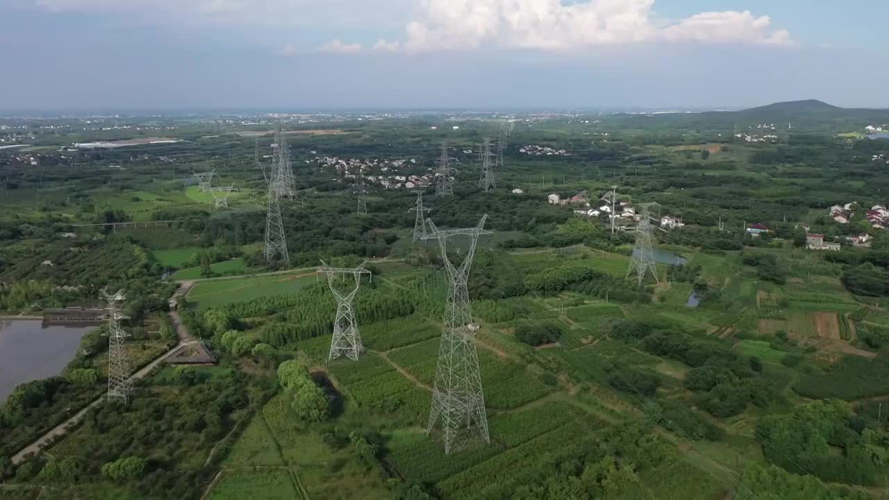 高压输电线视频素材