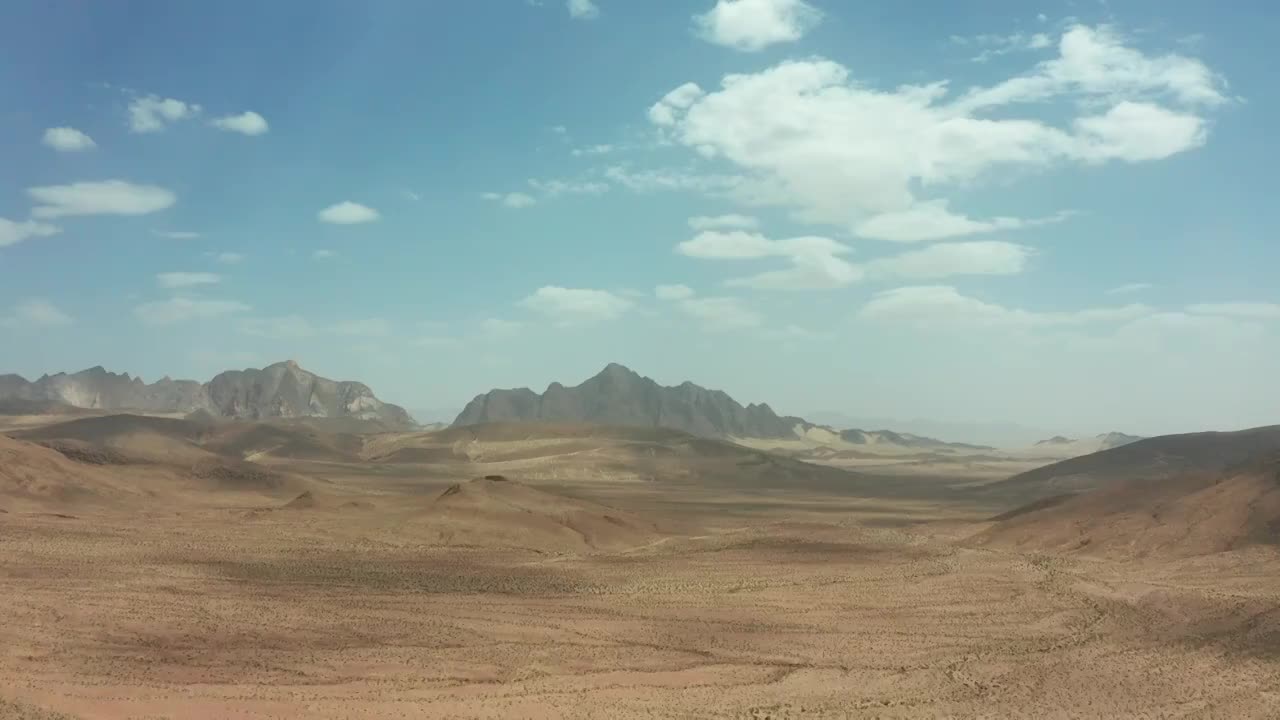 航拍青海德小高速沿途风景视频素材