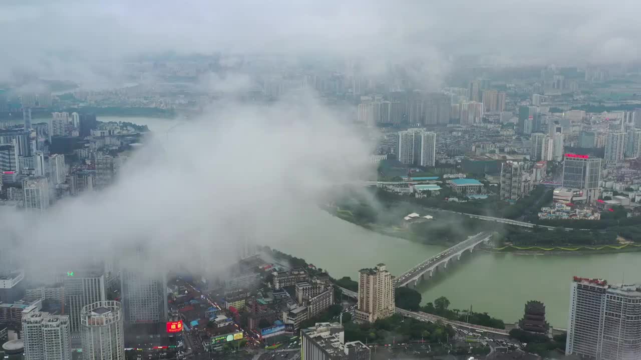 广西壮族自治区南宁市阴天航拍风光视频素材