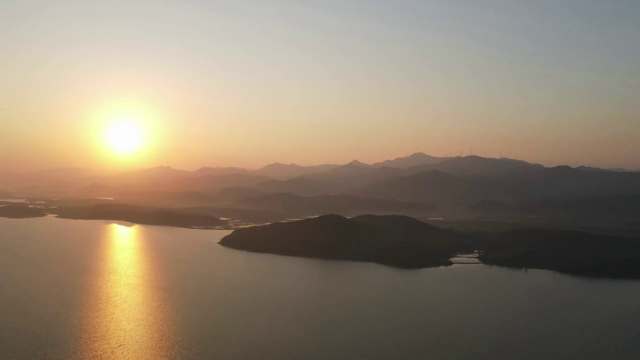 日出，稻田视频素材