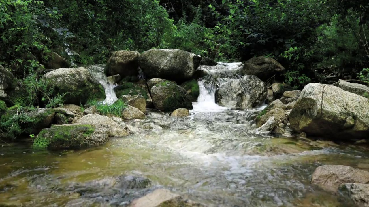 原生态河水视频素材