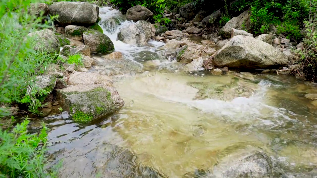 原生态河水视频素材