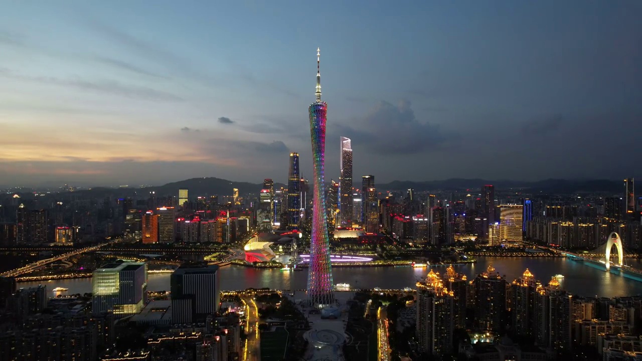 广州塔夜景视频素材画面3