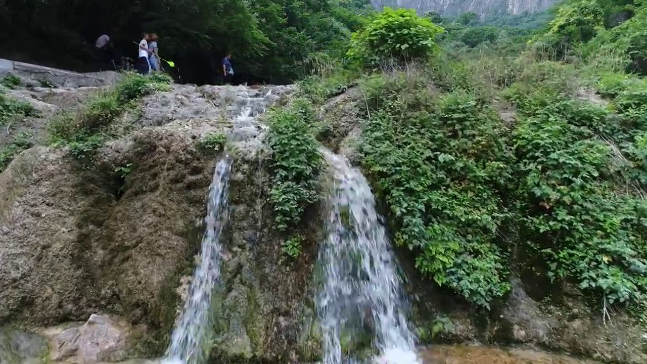 峡谷红石峡溪流视频素材