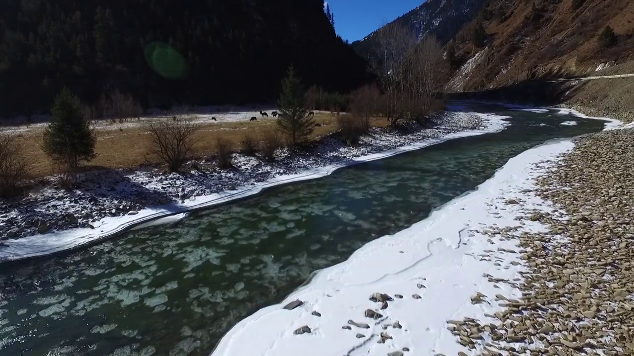 川西雪景航拍视频素材