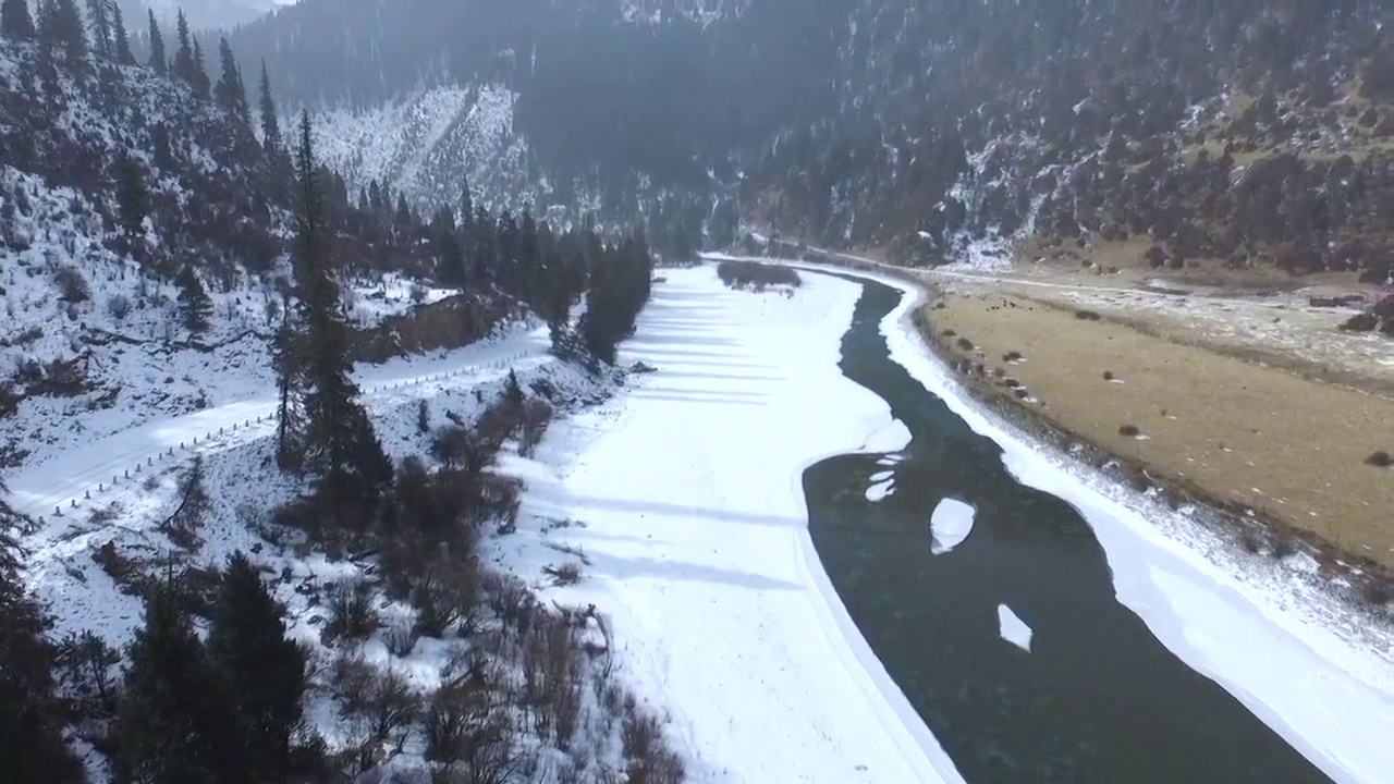 川西雪景航拍视频素材