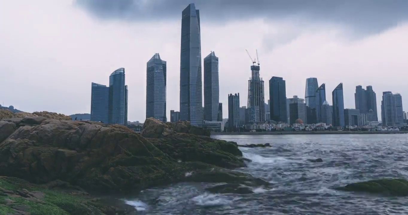 青岛暴风雨来临与雨过天晴视频素材