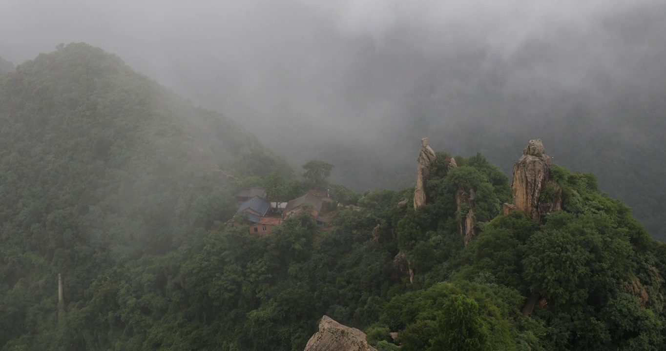 雨中秦岭视频下载