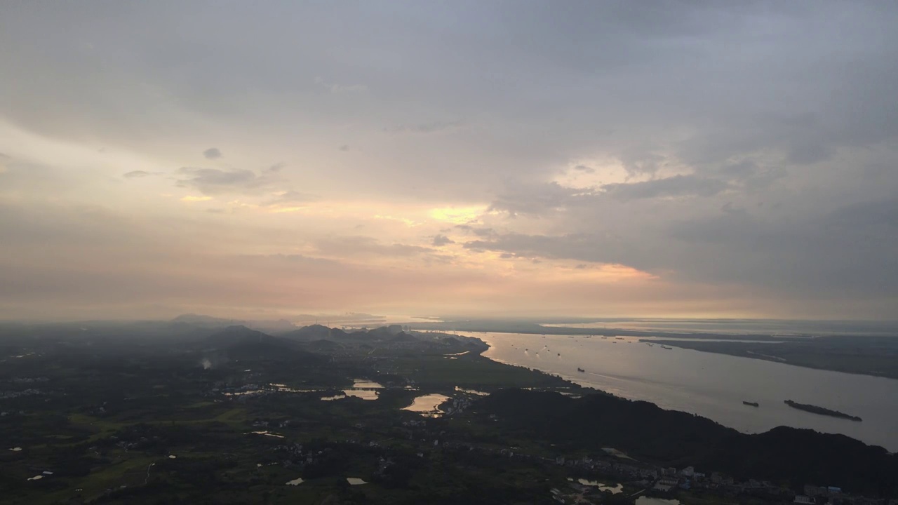 暴风雨来临前的唯美天空视频素材