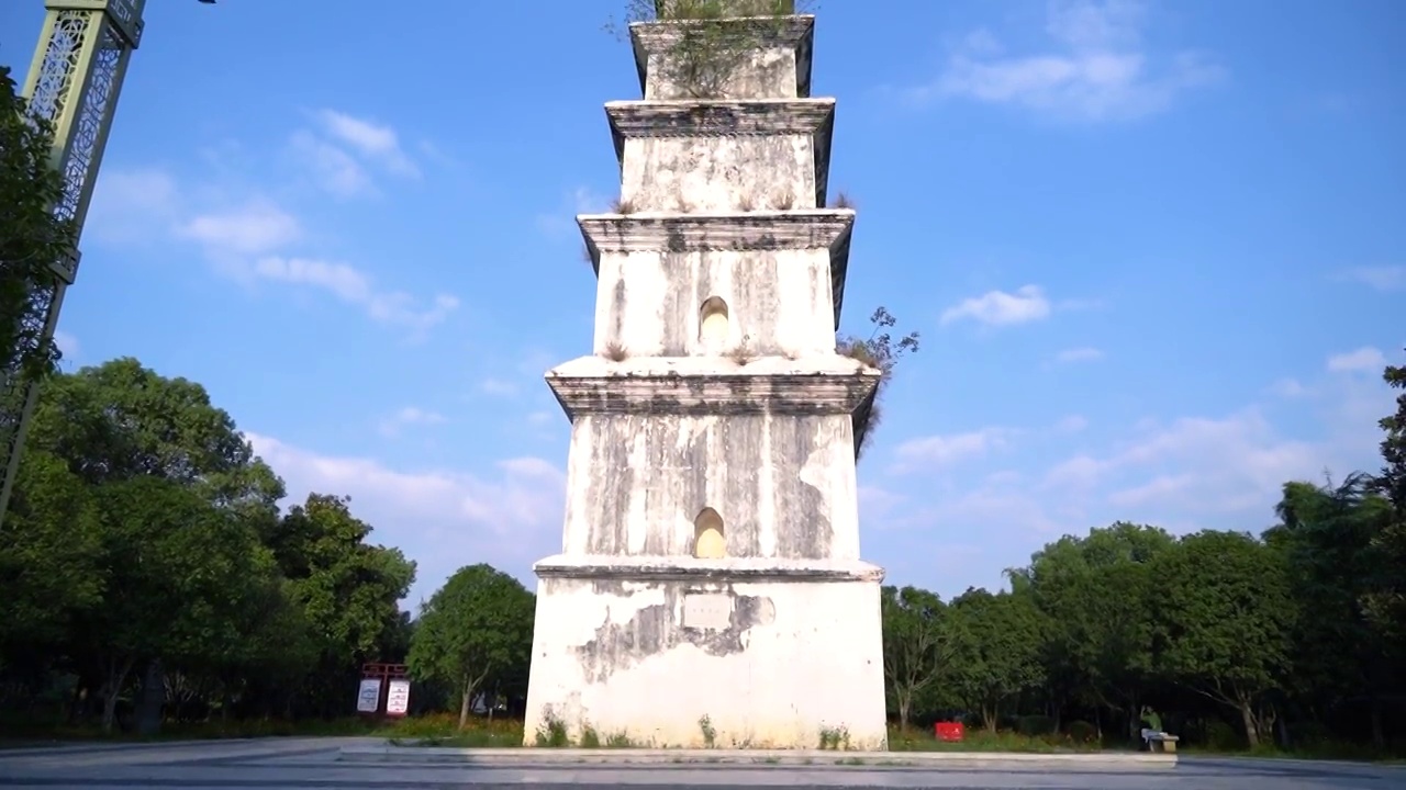 江西永丰报恩寺塔视频素材