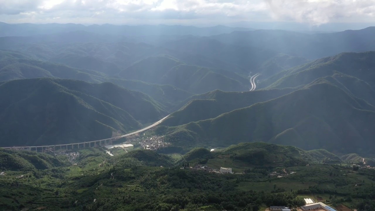 云南省昆明市郊区山区森林航拍风光视频素材