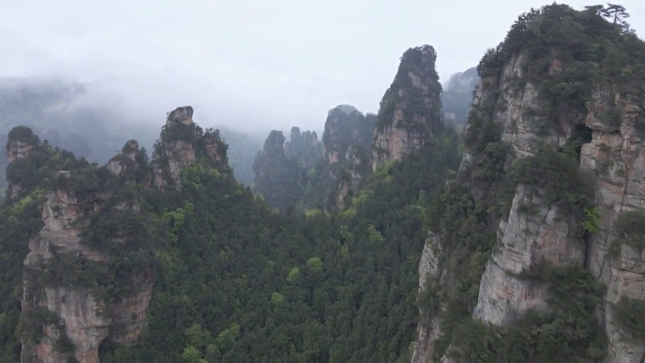 航拍张家界峡谷山峰视频素材