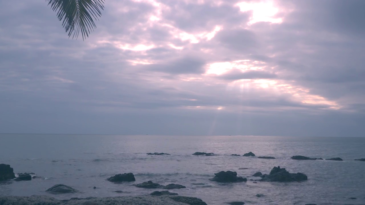 海南三亚亚龙湾自然风景视频素材