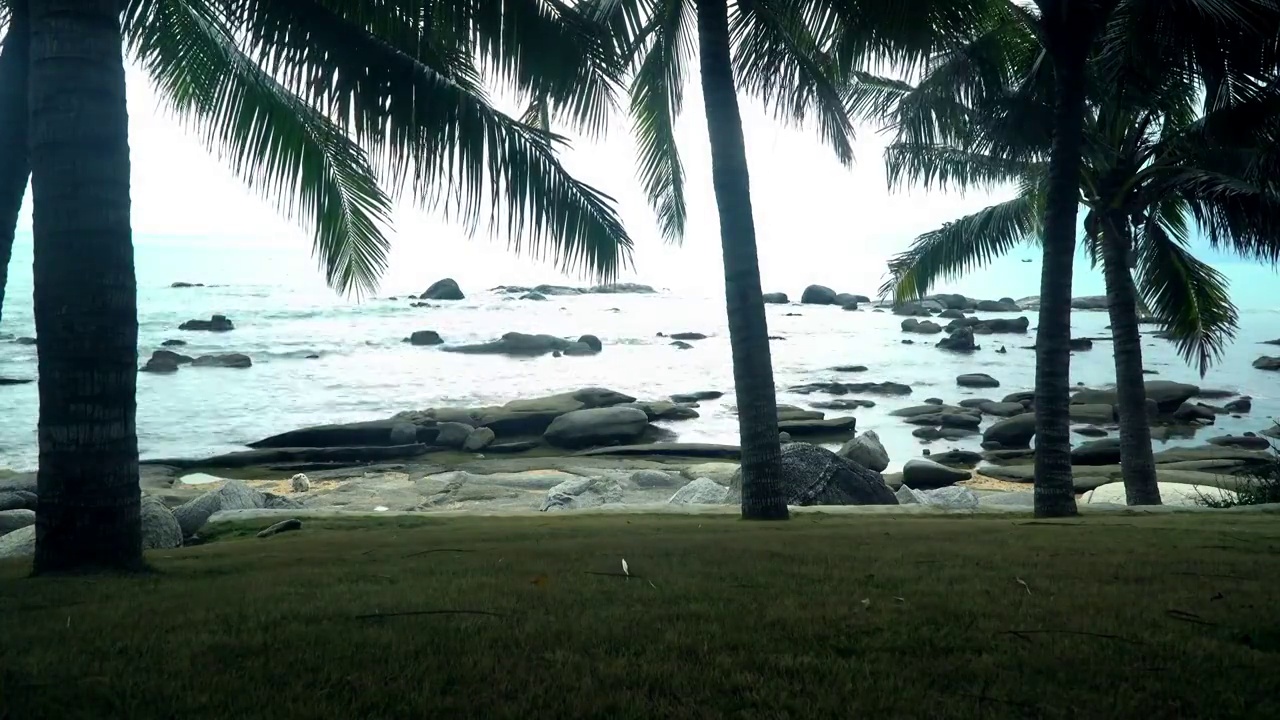 海南三亚亚龙湾自然风景视频素材