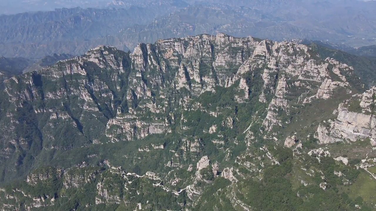 环绕拍摄保定涞源白石山视频素材