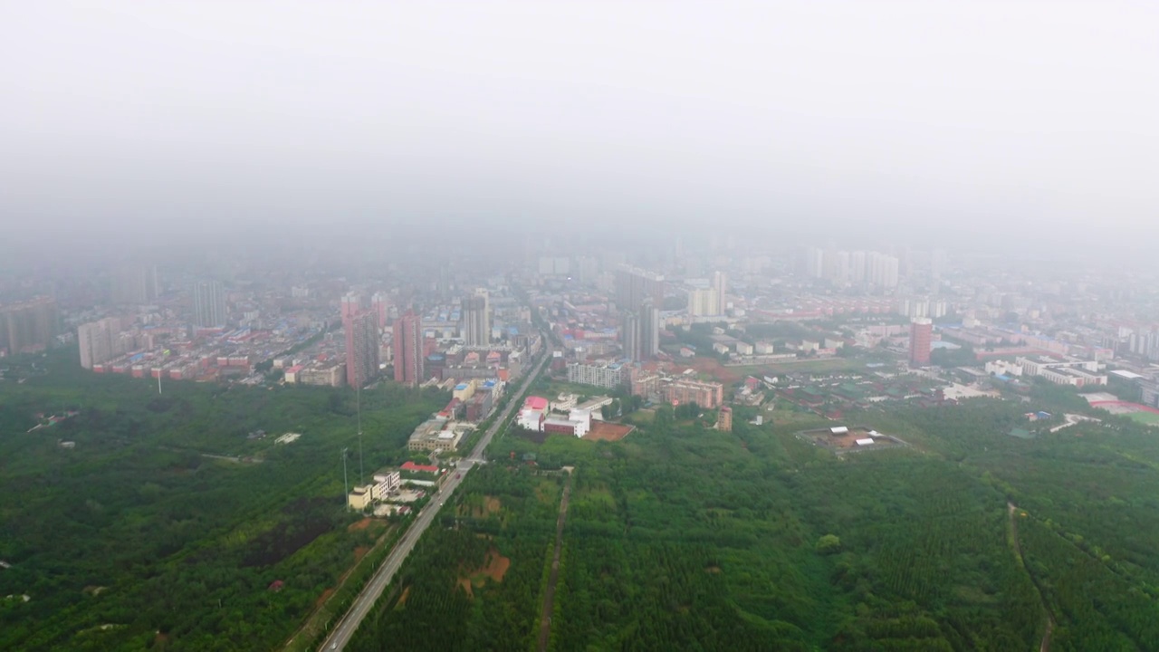 航拍雨后洛阳市乡村公路视频素材