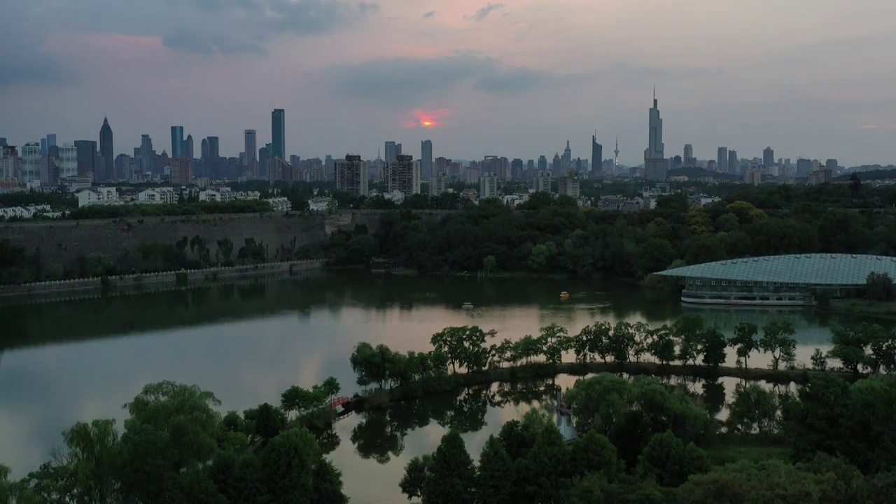 航拍南京东郊城市夜景视频素材