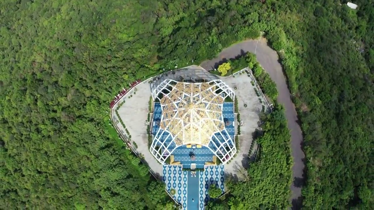 广东省深圳市盐田区东部华侨城大华兴寺航拍视频素材