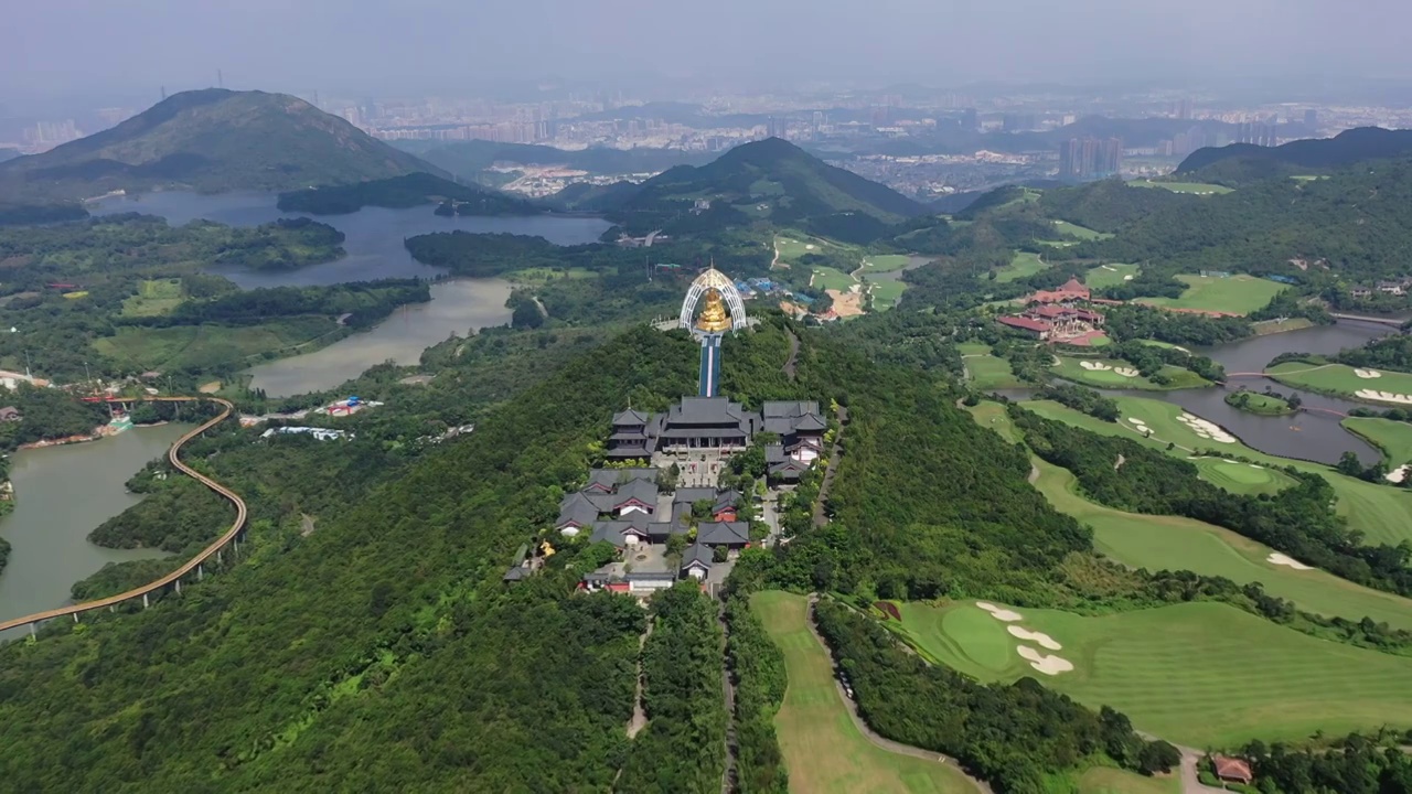 广东省深圳市盐田区东部华侨城大华兴寺航拍视频素材