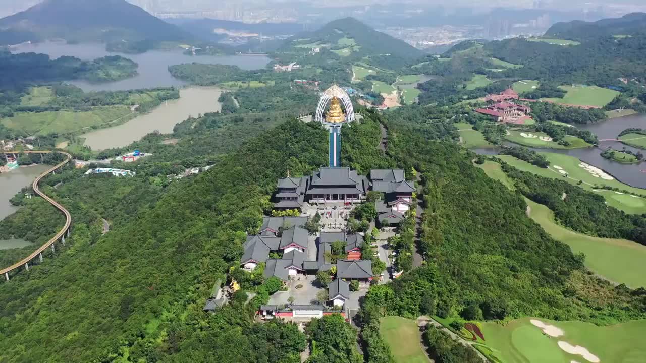 广东省深圳市盐田区东部华侨城大华兴寺航拍视频素材