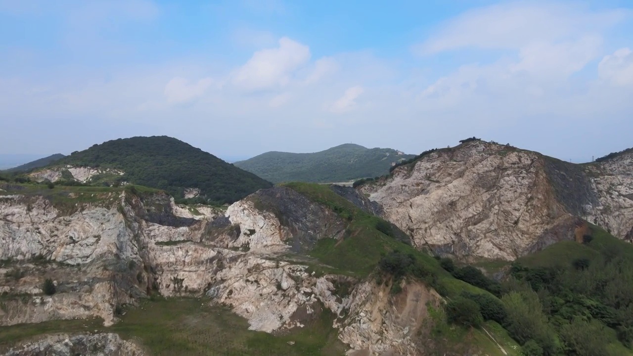 江苏南京市六合区冶山矿山国家森林公园风光大疆航拍视频素材