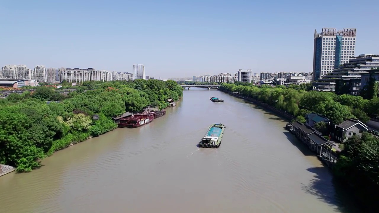 航拍杭州京杭大运河河拱宸桥视频素材