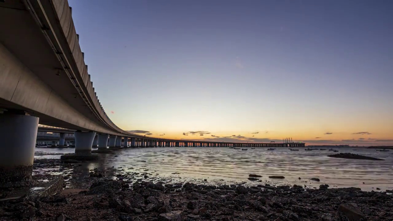 青岛胶州湾跨海大桥日落视频素材