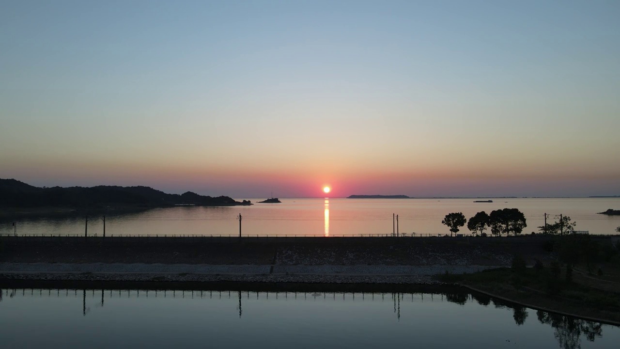 洞庭湖畔的湖光山色视频素材