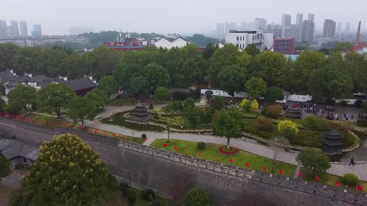 岳阳市 岳阳楼区 洞庭北路 岳阳楼 民本广场 巴陵广场 洞庭视频素材