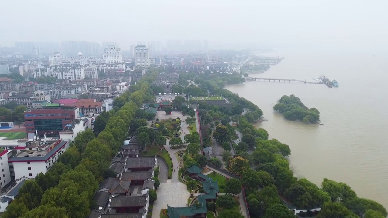 岳阳市 岳阳楼区 洞庭北路 岳阳楼 民本广场 巴陵广场 洞庭视频素材