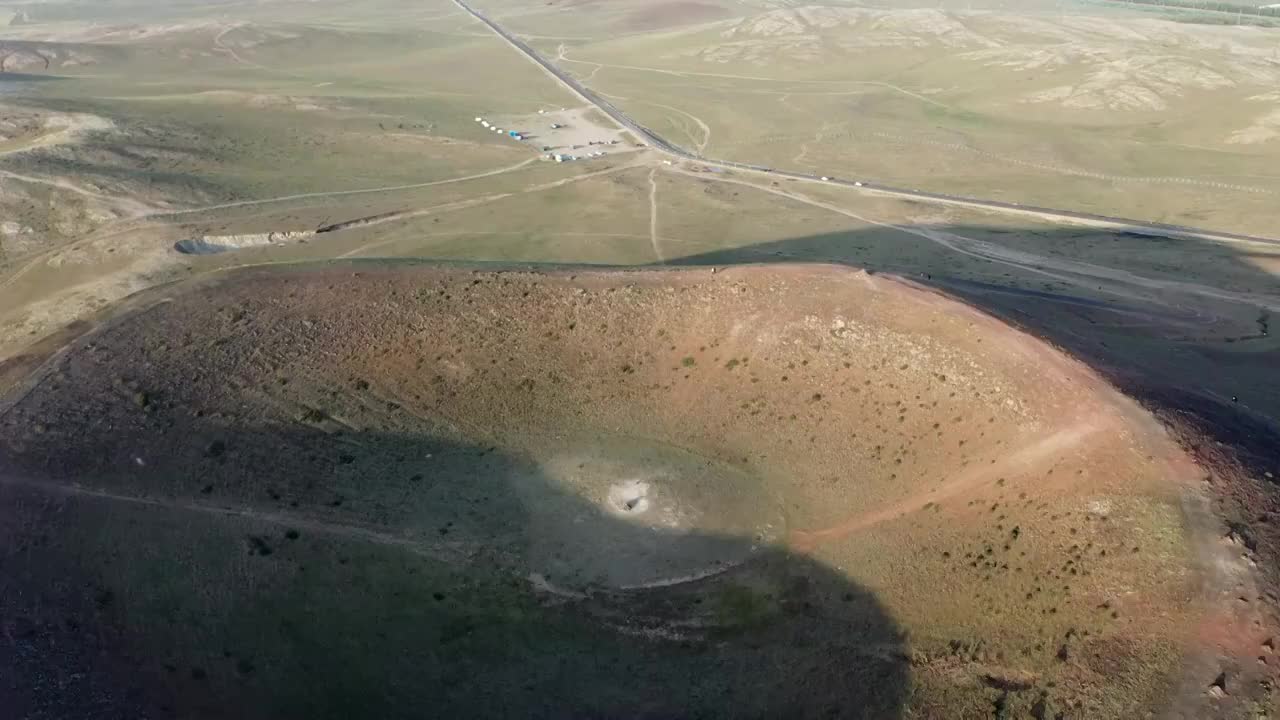 航拍内蒙乌兰哈达火山视频素材