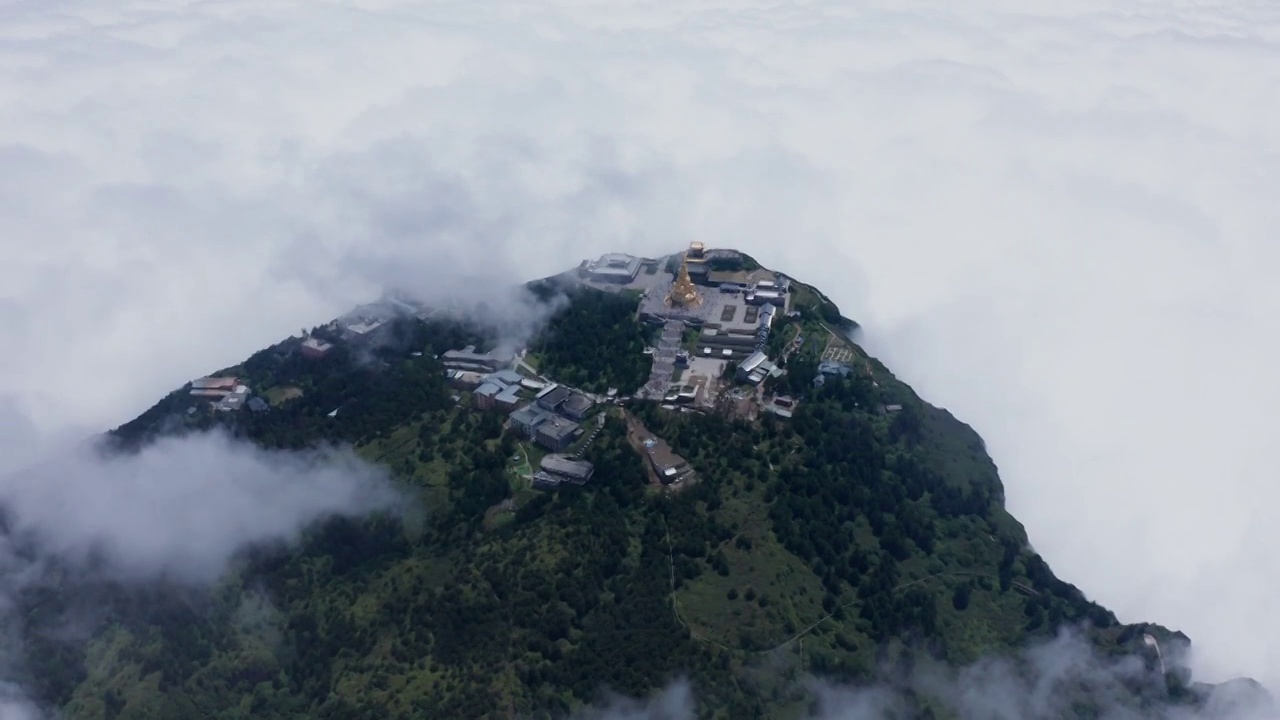 峨眉山金顶航拍（云海）视频素材