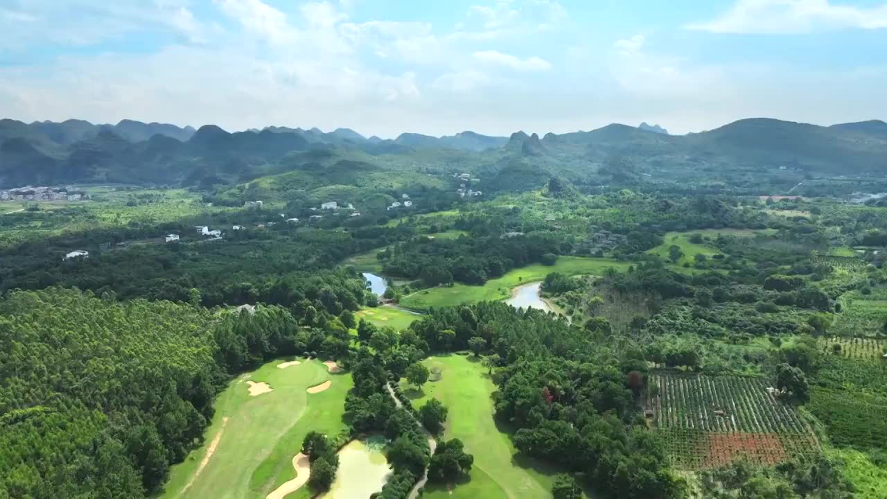 广西桂林市漓江两岸自然山水风光视频素材