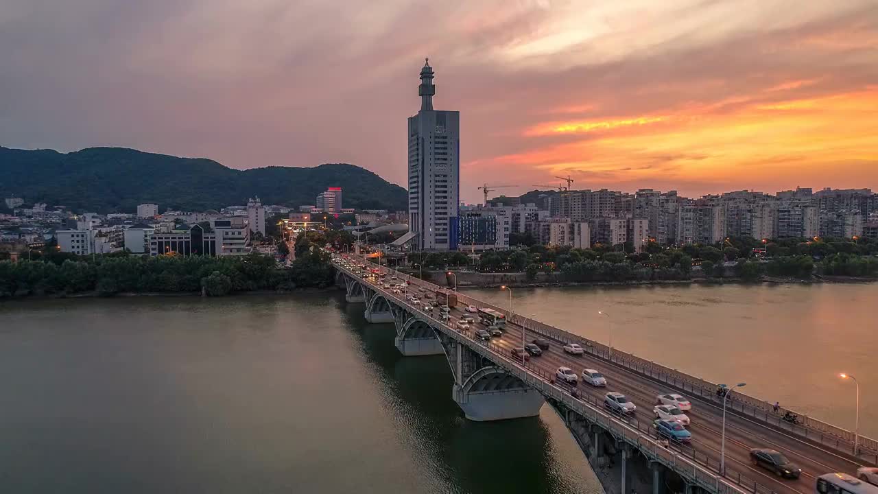 长沙市湘江一桥夕阳航拍视频素材