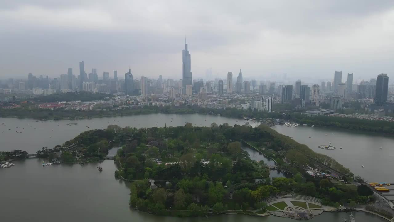 航拍南京城市建筑天际线视频素材