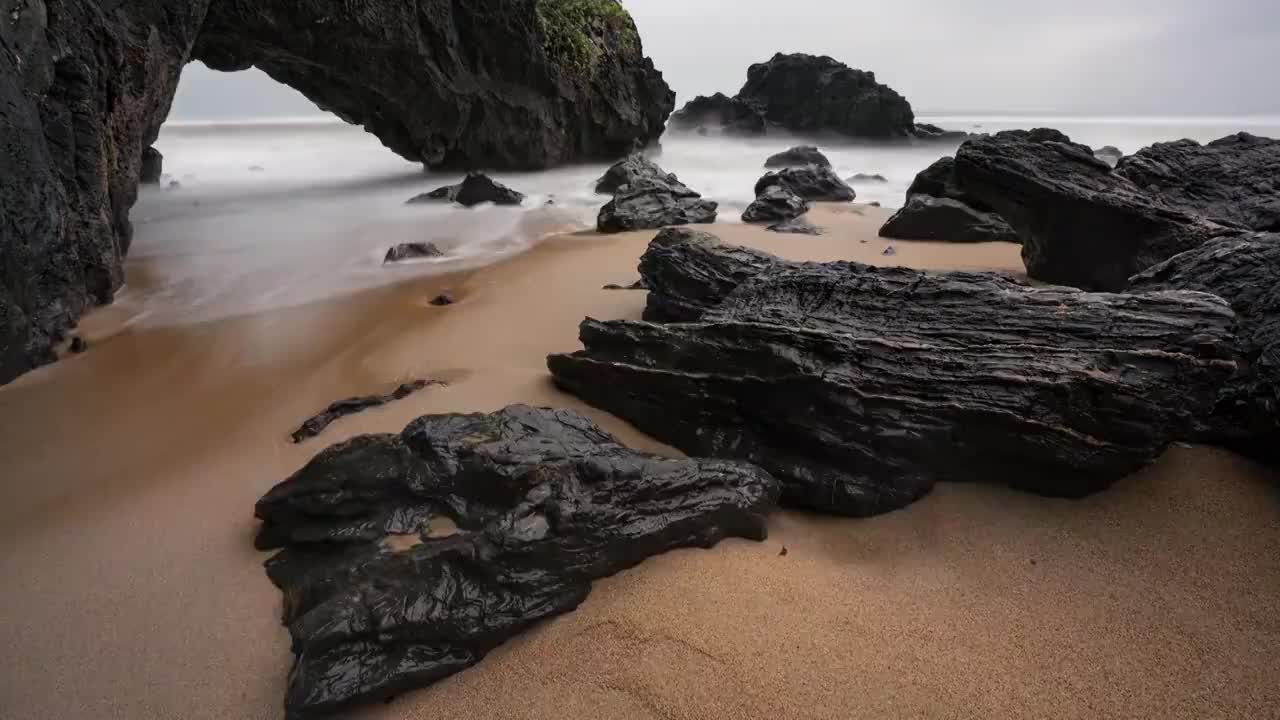 山欽灣燕子洞视频素材