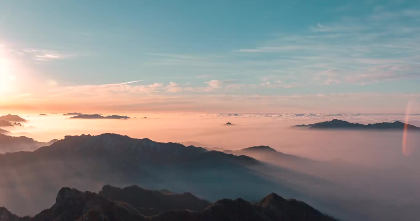 河南省洛阳市栾川县老君山风景区日出延时视频素材